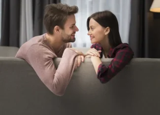 Understanding Emotional Intelligence in Relationships