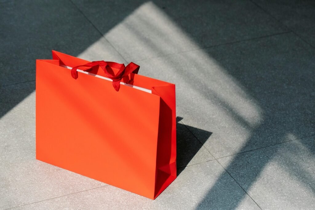 Perfect Gifts for Long Distance Relationships: Personalized Gifts
